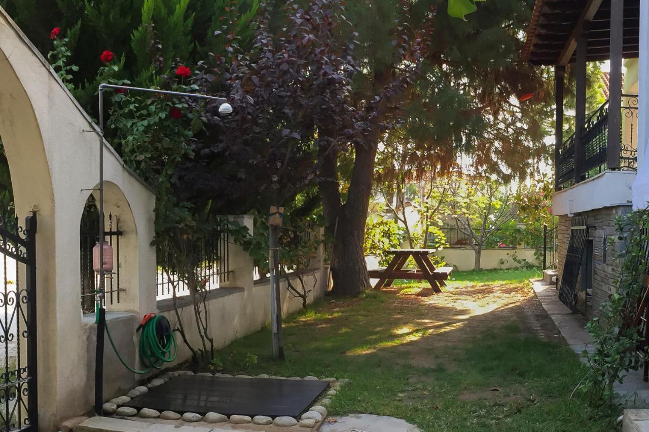 Seasidelongo Houses 1 Min From The Beach Of Nikiti Dış mekan fotoğraf